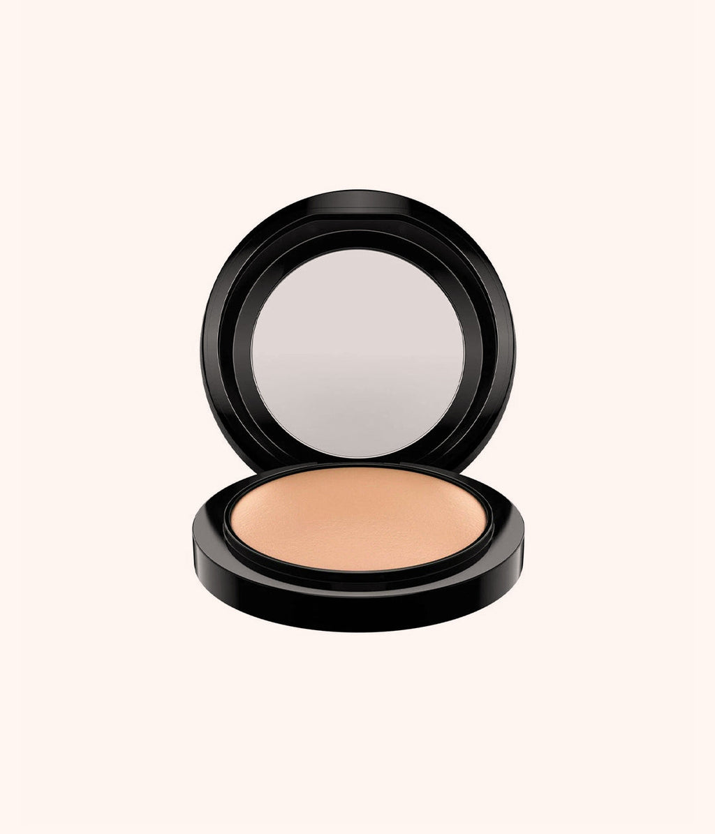 Makeup face compack